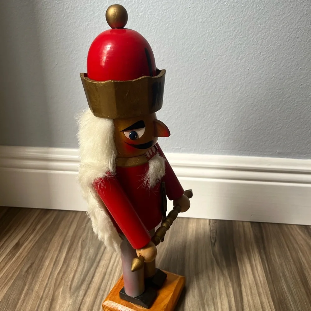 Vintage 15” Holiday Nutcracker With Original Box Red gold black